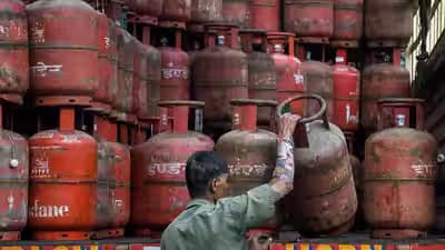 India’s Cooking Gas Supply Faces Renewed Risk After Fresh Hormuz Escalation