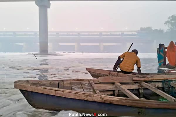 Yamuna Suffers Severe Pollution in Delhi as Untreated Waste Flow