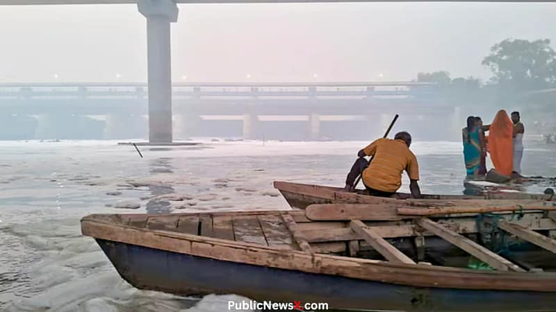 Yamuna Suffers Severe Pollution in Delhi as Untreated Waste Flow