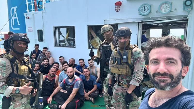Indian Navy Foils Piracy Attempt in Gulf of Aden; MARCOS Secure MV Golden Arsenal